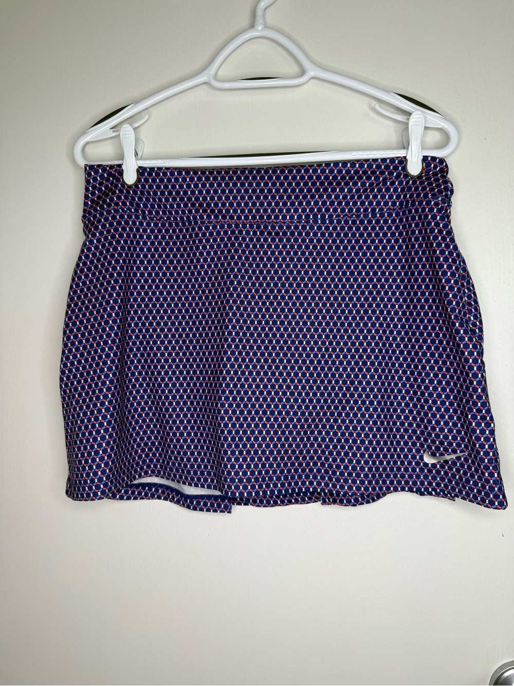 Nike Navy Geometric Golf Skort with Pink Accents Medium